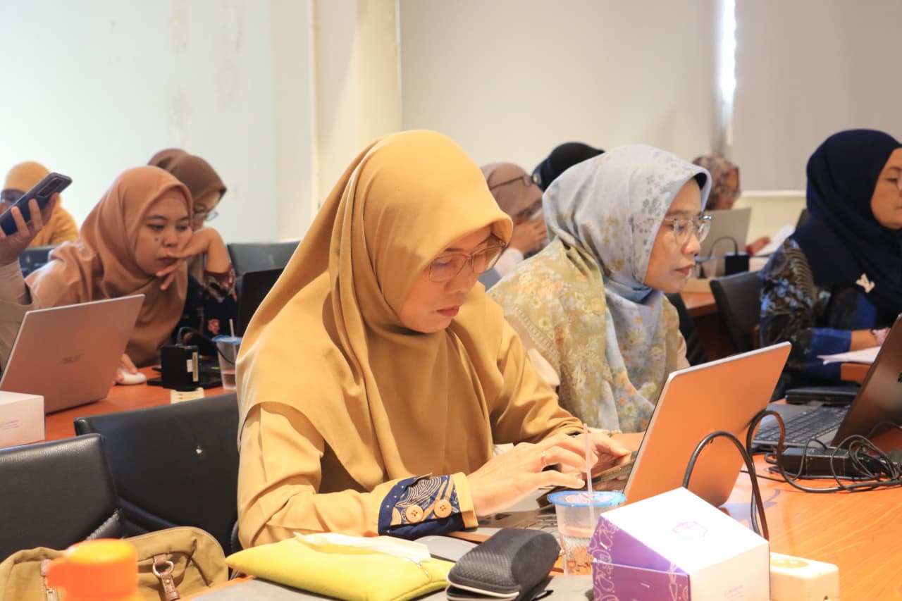 LPPM UMP Gelar Workshop Akselerasi Publikasi Buku Referensi dan Monograf untuk Tingkatkan Luaran Riset Dosen